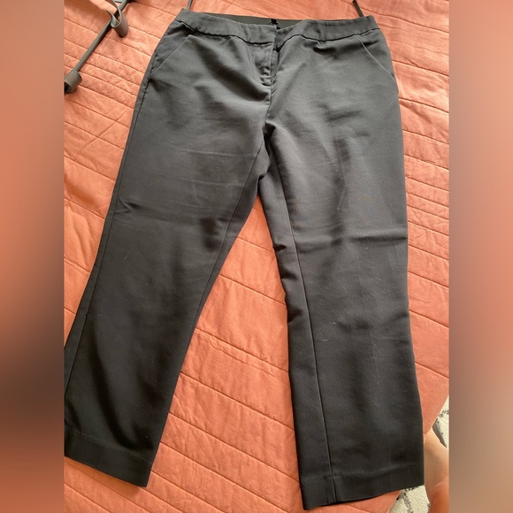 Amanda & Chelsea - Picture 1 of 3